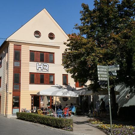 אגר Hr Apartmanhaz מראה חיצוני תמונה