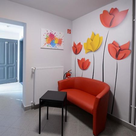 אגר Hr Apartmanhaz מראה חיצוני תמונה