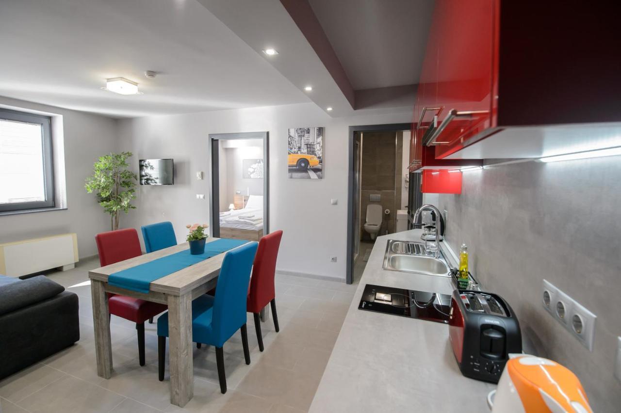 אגר Hr Apartmanhaz מראה חיצוני תמונה