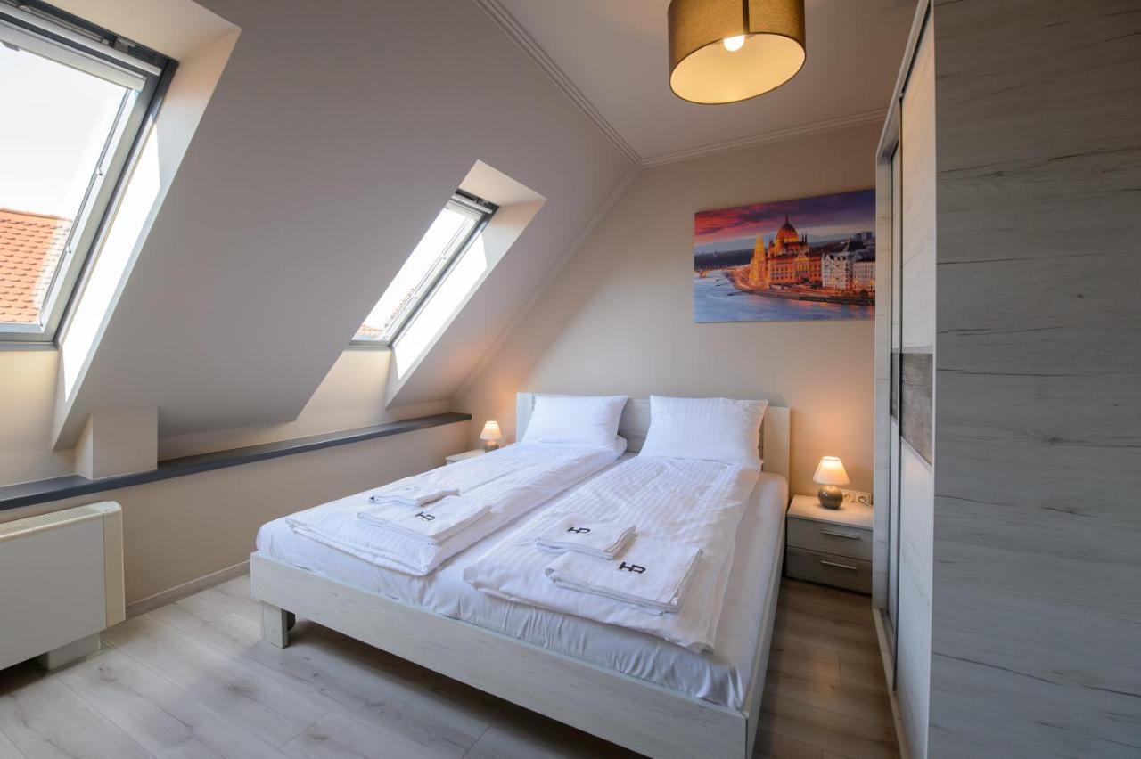 אגר Hr Apartmanhaz מראה חיצוני תמונה